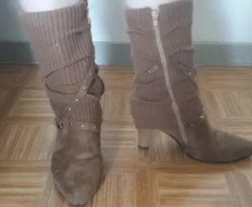 bottes camel, Inconnue