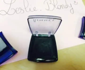 Fard à paupières, Rimmel