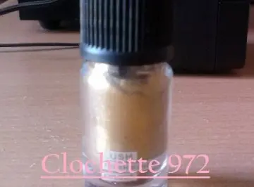 Eye liner doré Lush, Lush