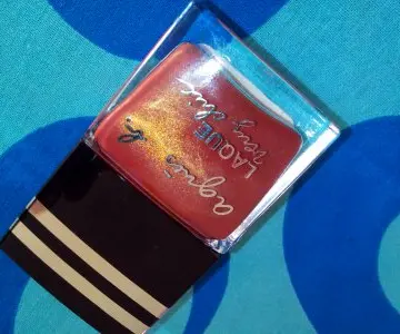 vernis a ongles, Agnès b.