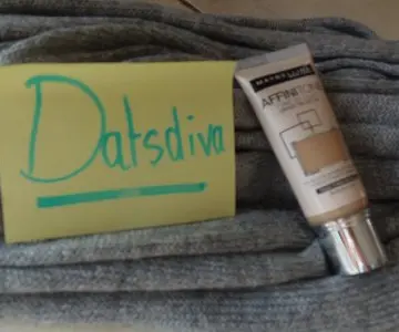 Fond de teint, Maybelline