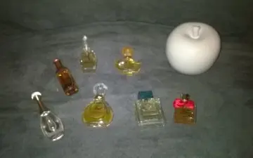 Lots mini parfums, Inconnue