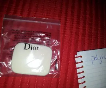 Eponge, Dior