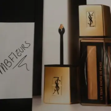 échantillon le teint encre de peau, Yves Saint Laurent