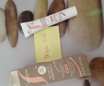 Soin de teint compact, Embryolisse
