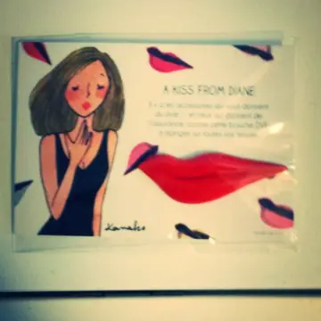 Broche DVF, Dvf
