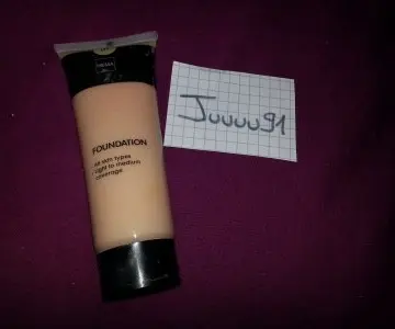 FOUNDATION fond de teint, Hema