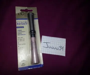 Color Resist Baby Rose   Ombre à paupière crème, L'Oréal