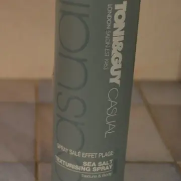 Spray salé effet plage pour cheveu, Toni & Guy