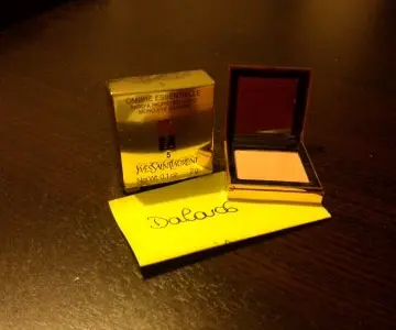 Fard à paupières, Yves Saint Laurent