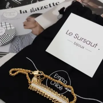 Bracelet en laiton d’or 24 carats et émail de c, Le Sursaut