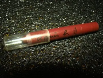Crayon Creamy Rouge AGNES B n, Agnès b.