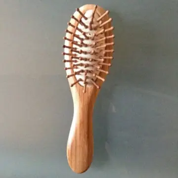 Brosse à cheveux, Monoprix