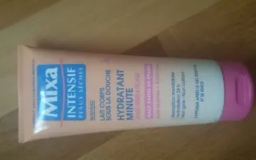 Lait corps sous la douche, Mixa