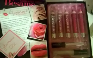 Coffret neuf lèvre, Inconnue