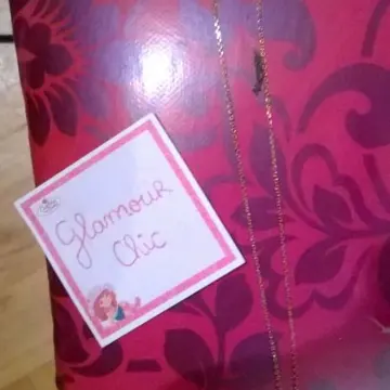 Chaine + pendentif or, Inconnue