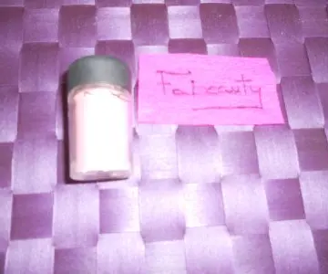 Pigments, MAC Cosmetics