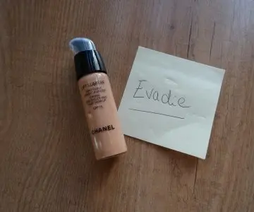 Fond de teint, Chanel