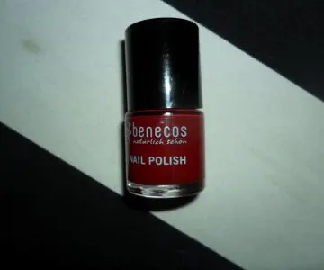 vernis, Benecos