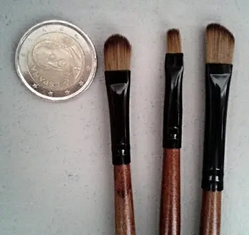 Lot Pinceaux Paupière + Levre, Real Techniques
