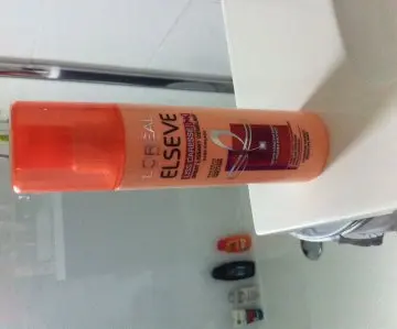 Spray lissant, L'Oréal