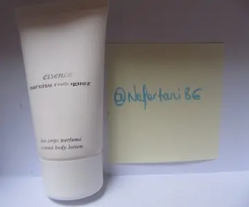 Lait corps parfumé Narciso Rodriguez, Narciso