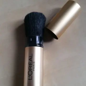 Pinceau petit format, L'Oréal