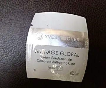 Anti age global, Yves Rocher