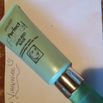 Base de teint verte, p2 Cosmetics