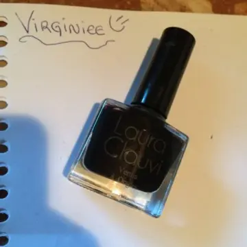 Vernis à ongles, Laura Clauvi