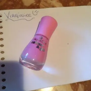 Vernis à ongles, Essence