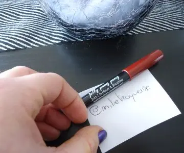 Eyeliner & Fard à paupière 2 en 1, Jelly Pong Pong