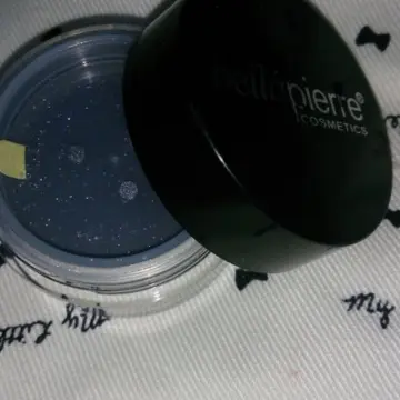 Poudre fard à paupières argentée, Bellapierre Cosmetics