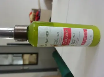 Spray protecteur cheveux colorés, Yves Rocher