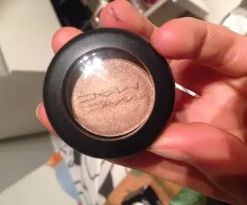 Ombre a paupière mac, MAC Cosmetics