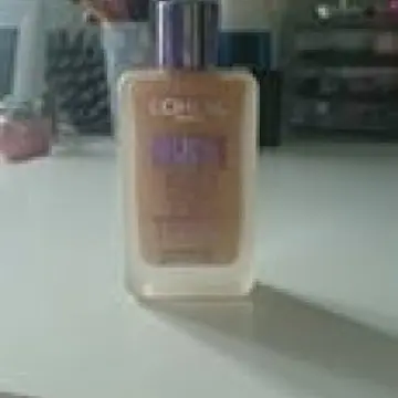 Eau de teint nude magique, L'Oréal