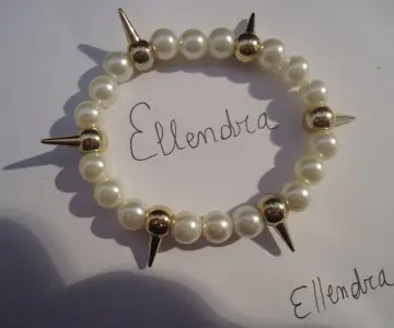 Bracelet pics et perles, Claire's
