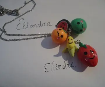Collier fruits souriants, Claire's