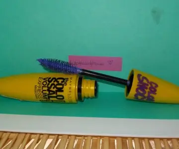 the colossal volum' express mascara, Maybelline