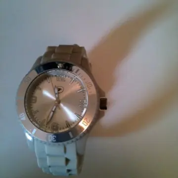 Montre, Inconnue