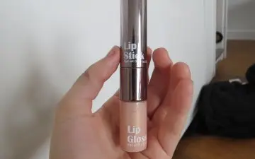 Rouge à lèvre/gloss nude, H&M
