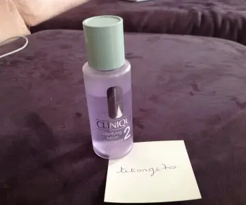 Lotion clarifiante clinique, Clinique