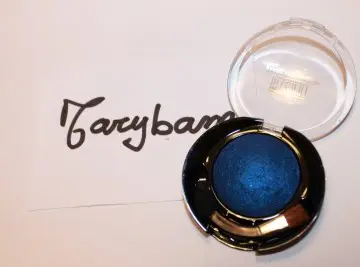 Baked eyeshadow, Milani