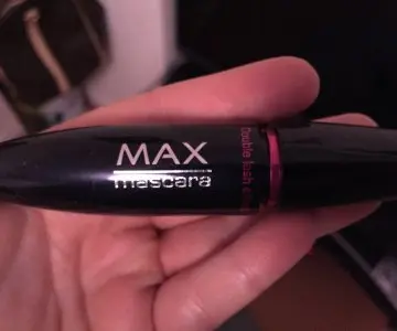 Mascara, Max