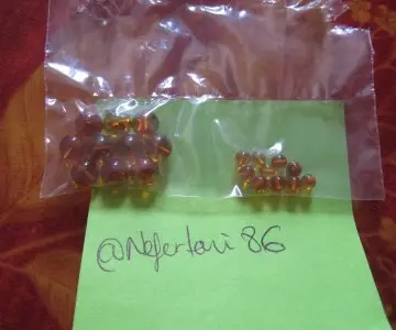 Lot de perles en ambre véritable, Inconnue