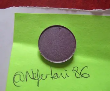 Fard à paupières, MAC Cosmetics