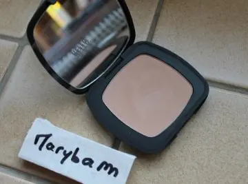 Fond de teint, BareMinerals