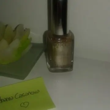 Vernis KIKO effet nacré, KIKO