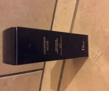 Diorskin nude 030 beige moyen, Dior