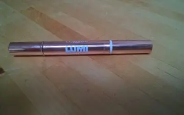 TOUCHE LUMIERE, L'Oréal